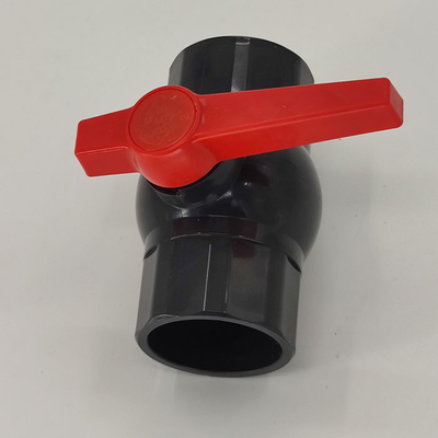 Fitting Pipa PVC 3 Arah Disesuaikan DN 20mm 30mm Untuk Pasokan Air